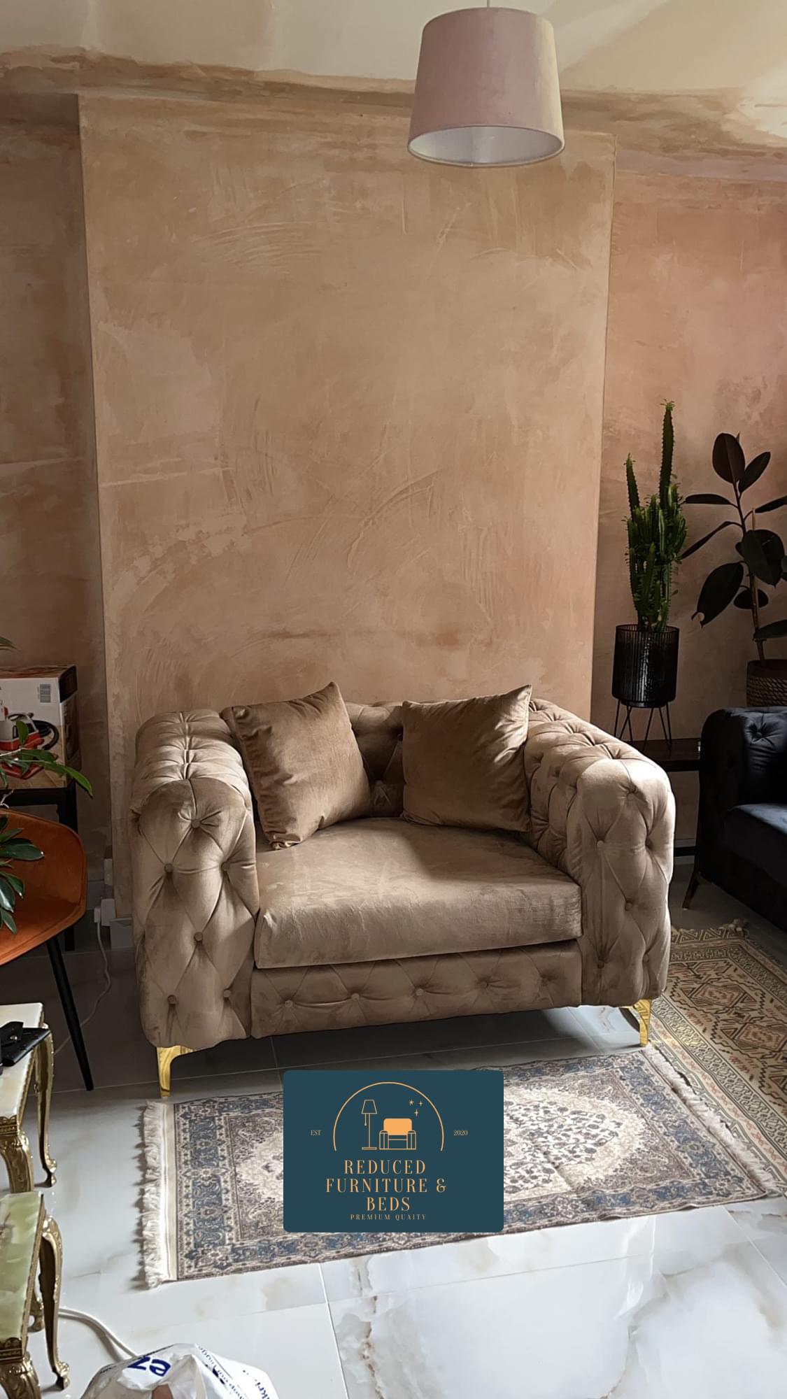 Monaco arm chair.