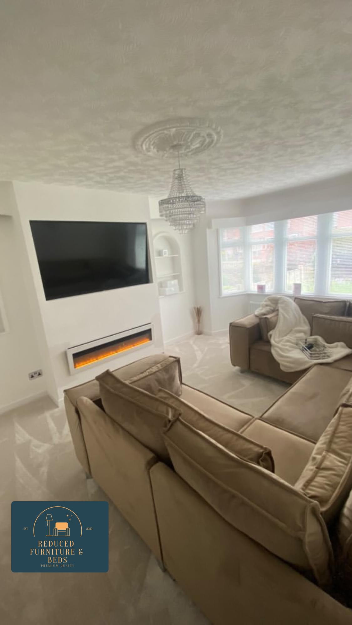 Sloane 6 seater U shaped corner.