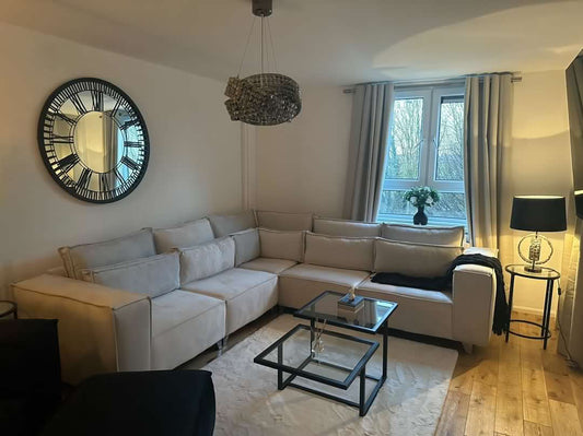 Sloane 5 seater 2c2 corner sofa.